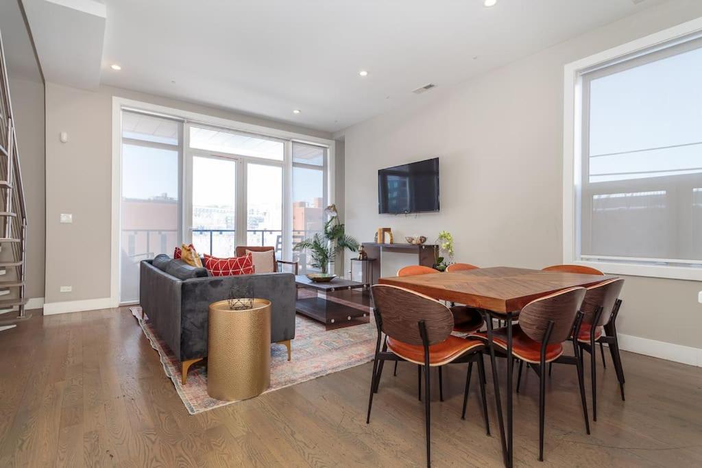 Вілла Breathtaking Downtown Penthouse A - Sleeps 11 Чикаго Екстер'єр фото