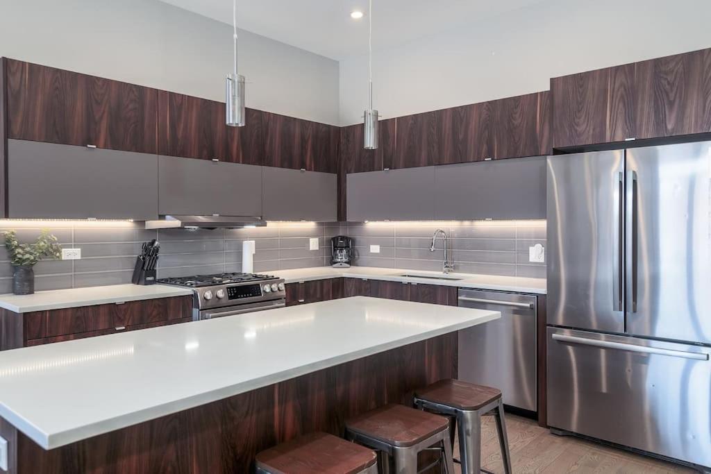 Вілла Breathtaking Downtown Penthouse A - Sleeps 11 Чикаго Екстер'єр фото
